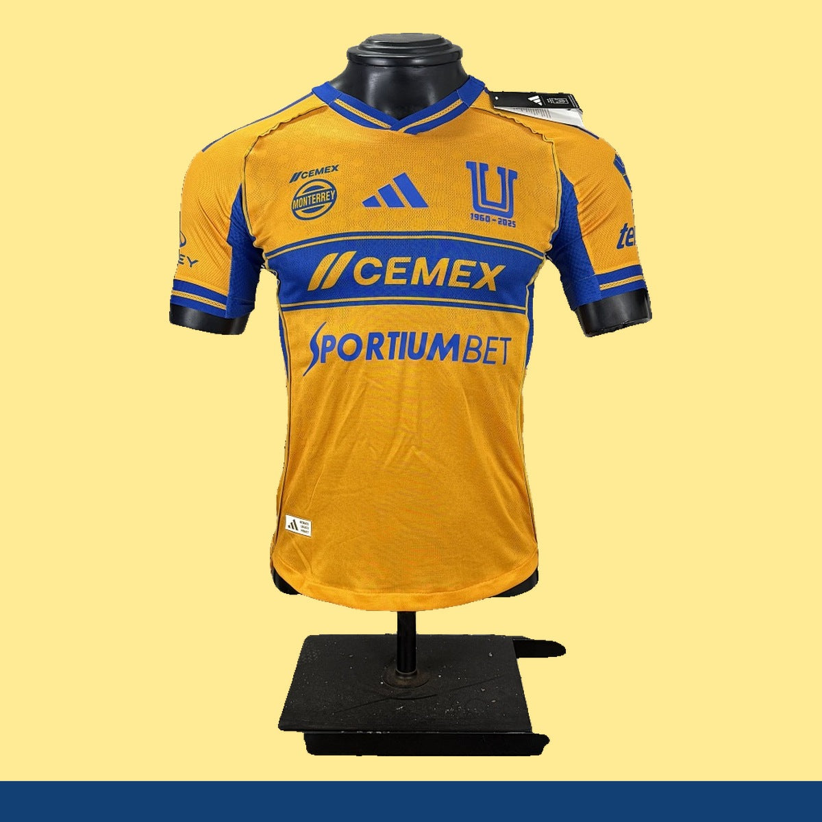 Jersey Tigres UANL 2025-26 Local amarillo, foto 1 de 7