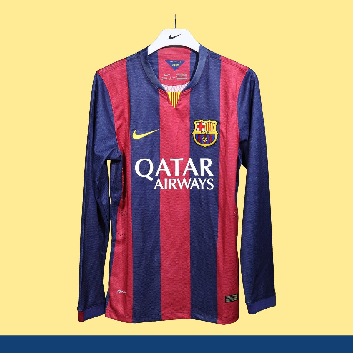 Jersey FC Barcelona 2014-15 Local rojo, foto 1 de 5