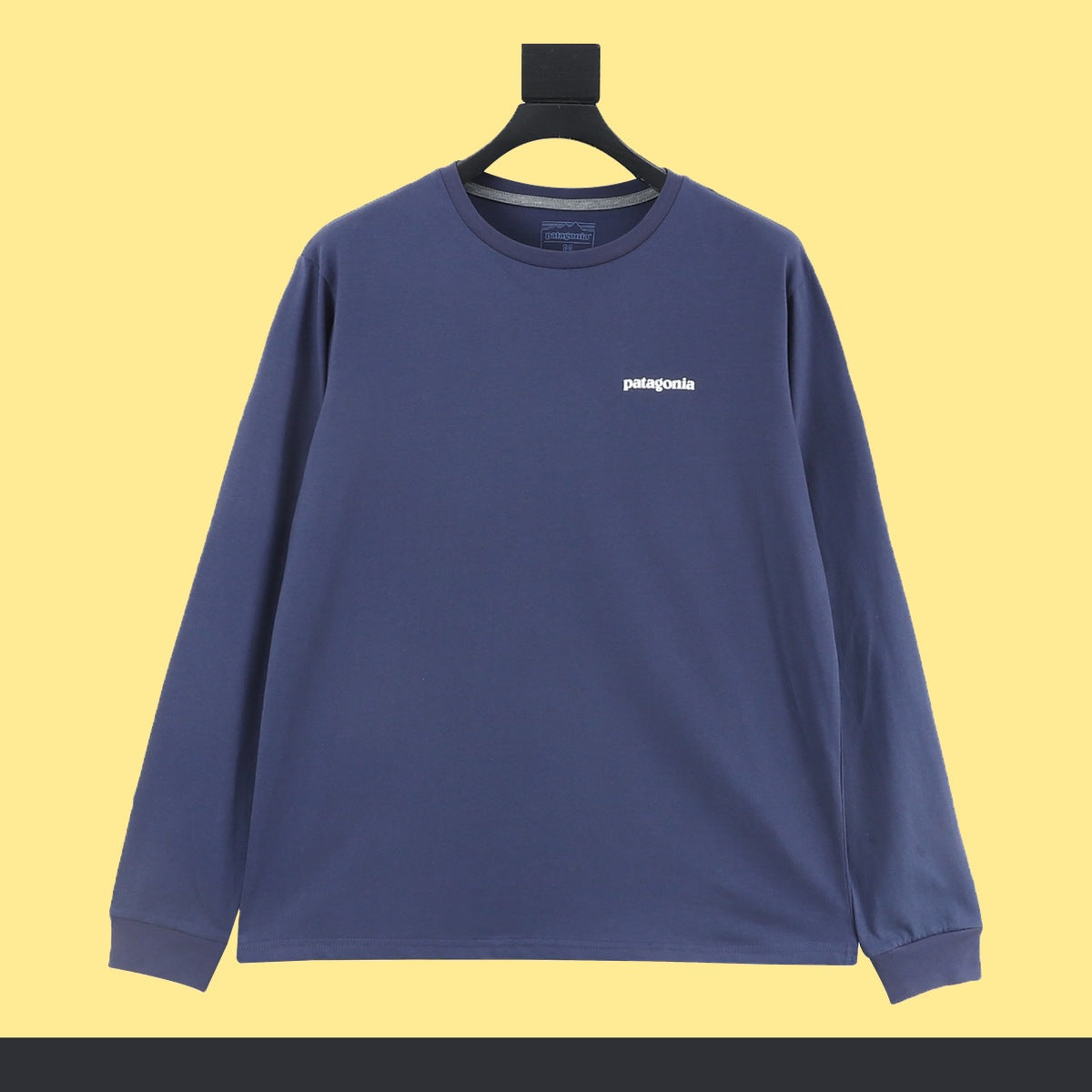 Playera Manga Larga Patagonia P 6 Logo Azul Marino, foto 1 de 9