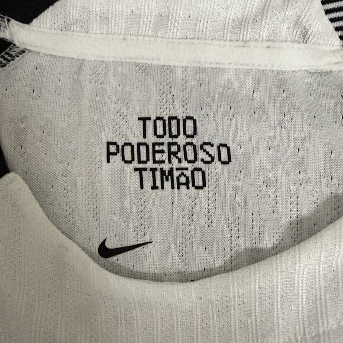 Jersey Corinthians 2025-26 Local blanco, foto 2 de 10