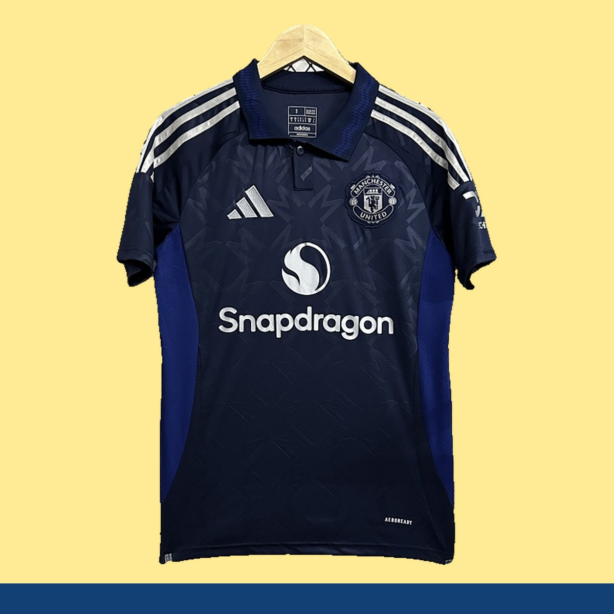 Jersey Manchester United 2024-25 Visitante azul marino, foto 1 de 5