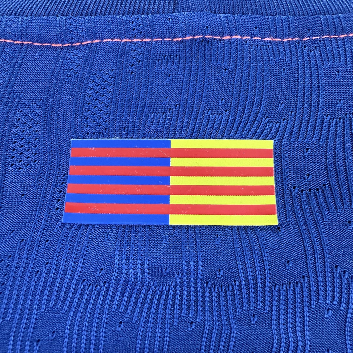 Jersey FC Barcelona 2025-26 Tercero naranja, foto 2 de 10