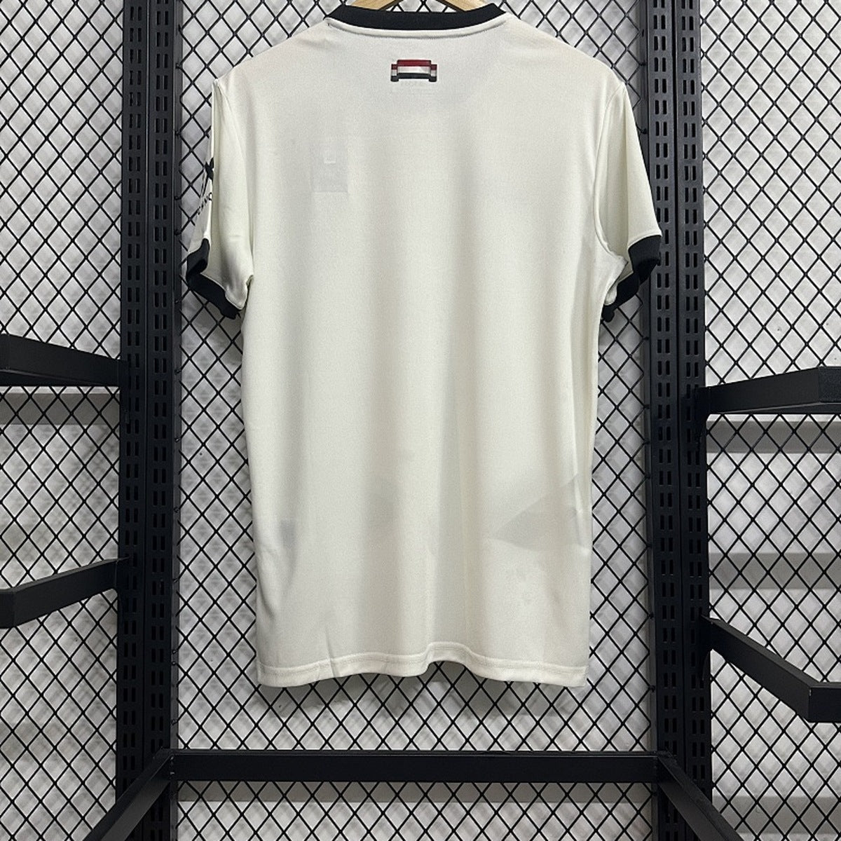 Jersey Manchester United 2024-25 Tercero blanco, foto 2 de 7