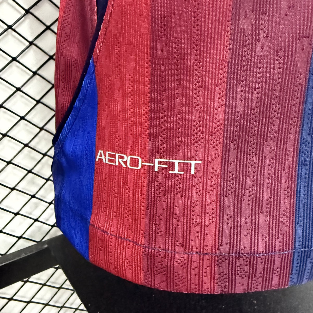 Jersey FC Barcelona 2026-27 Local rojo, foto 4 de 10
