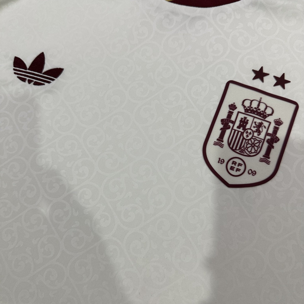 Jersey España 2026 Visitante 2 Estrellas blanco, foto 4 de 8