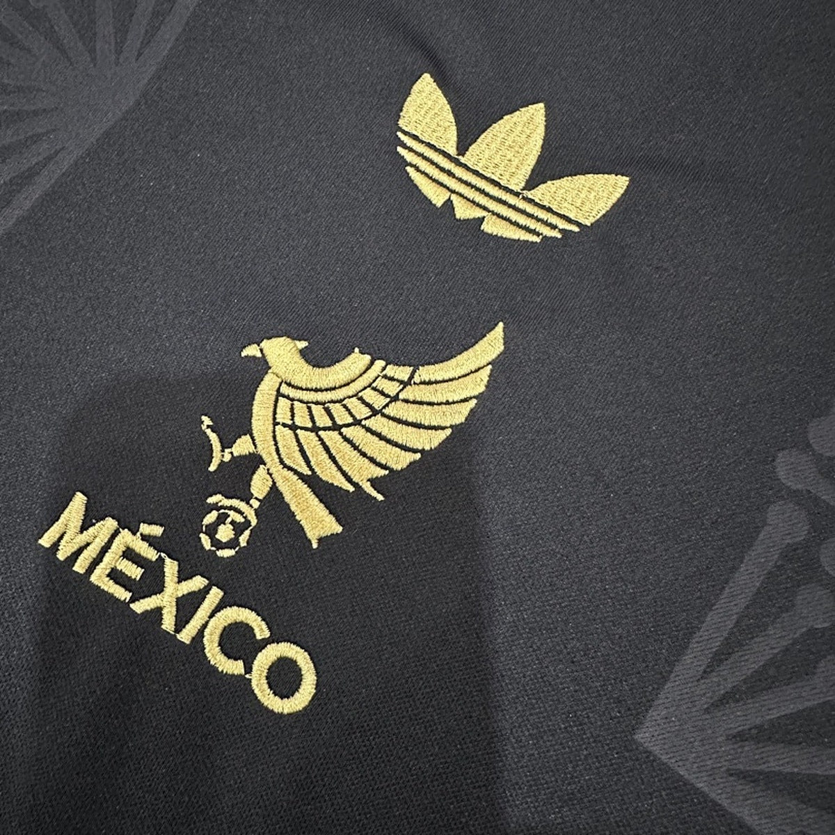 Jersey México 2025 Edición Especial negro, foto 3 de 7