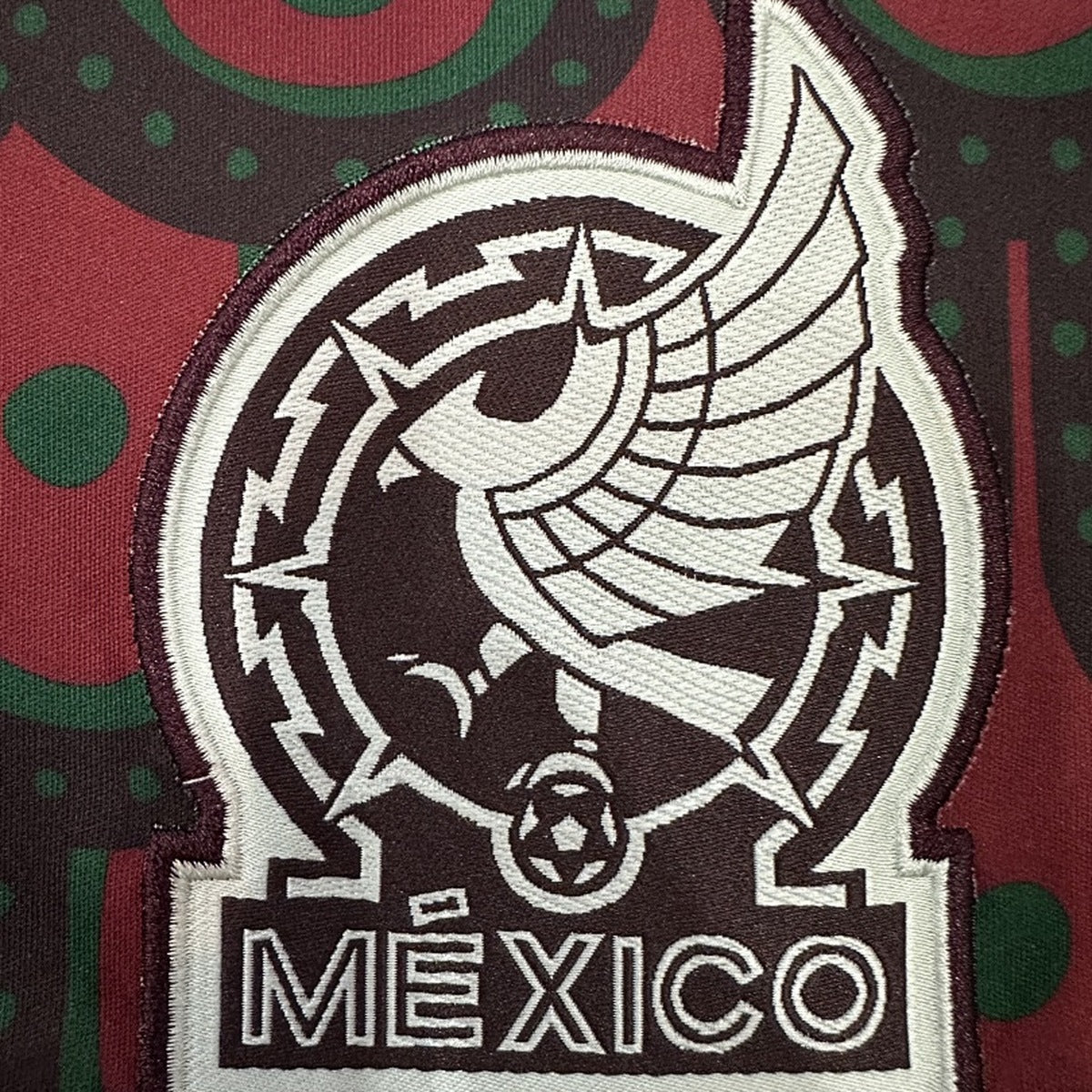 Jersey México 2024 Local rojo, foto 3 de 6
