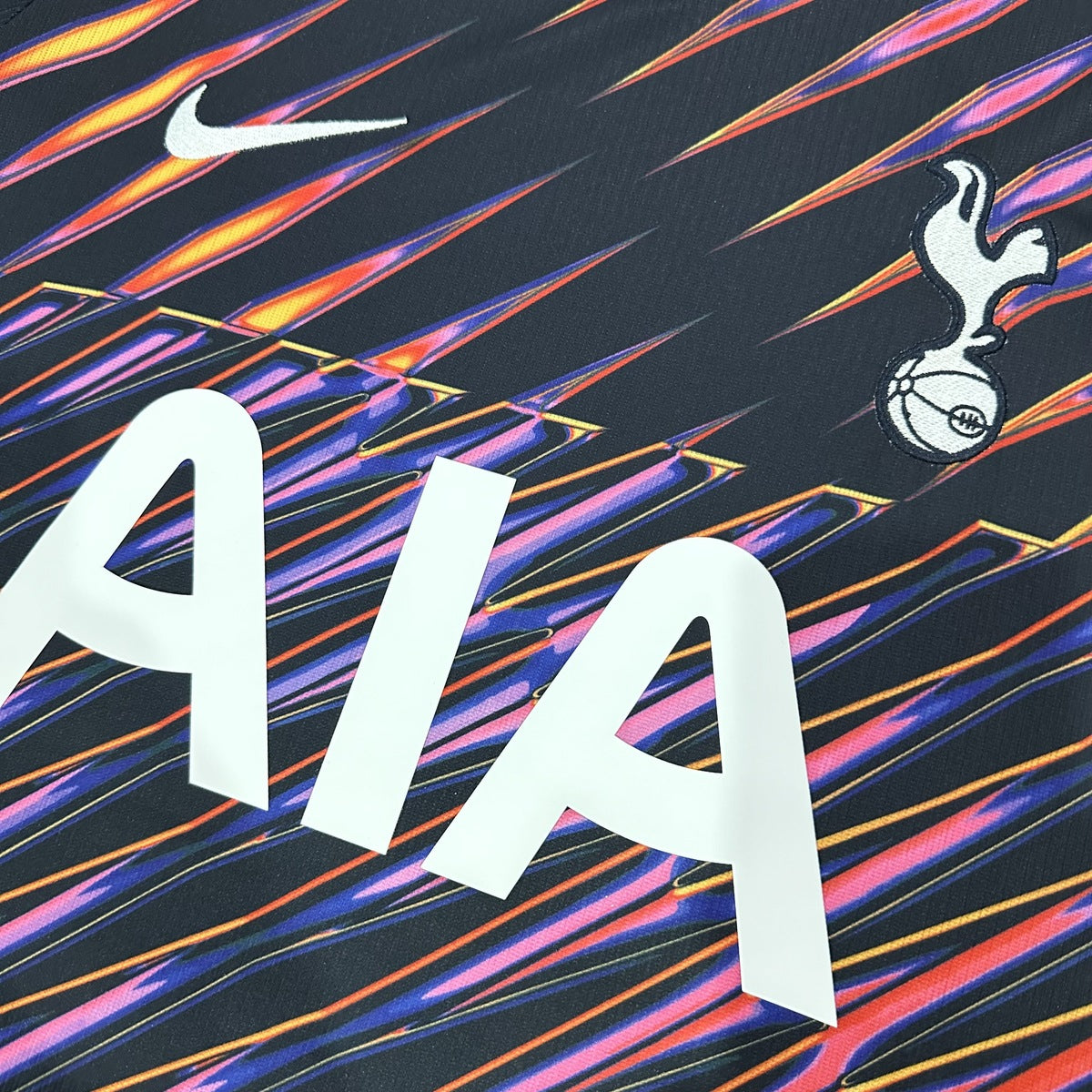 Jersey Tottenham 2026-27 Visitante negro, foto 3 de 8
