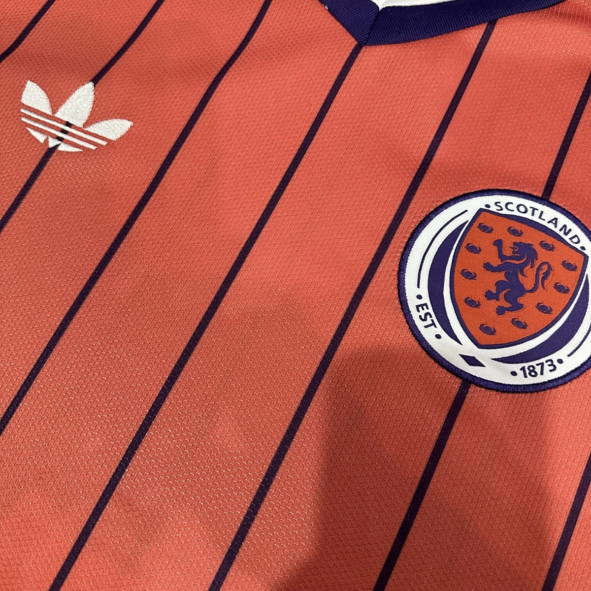 Jersey Escocia 2026 Visitante rosa, foto 4 de 9