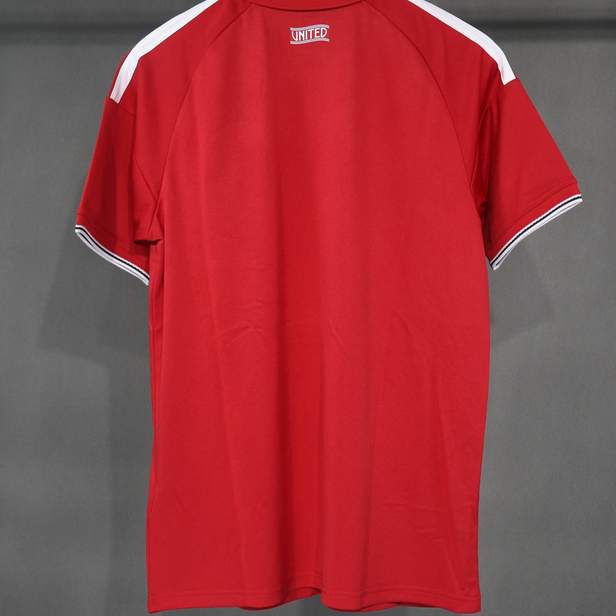 Jersey Manchester United 2026-27 Local rojo, foto 3 de 7