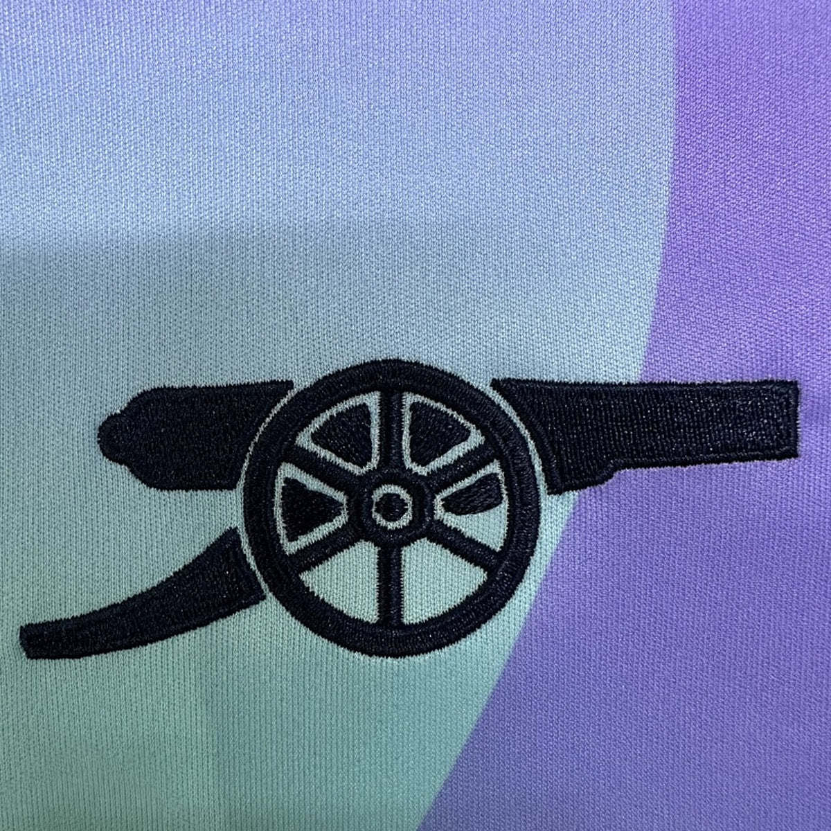 Jersey Arsenal 2024-25 Tercero multicolor, foto 4 de 6
