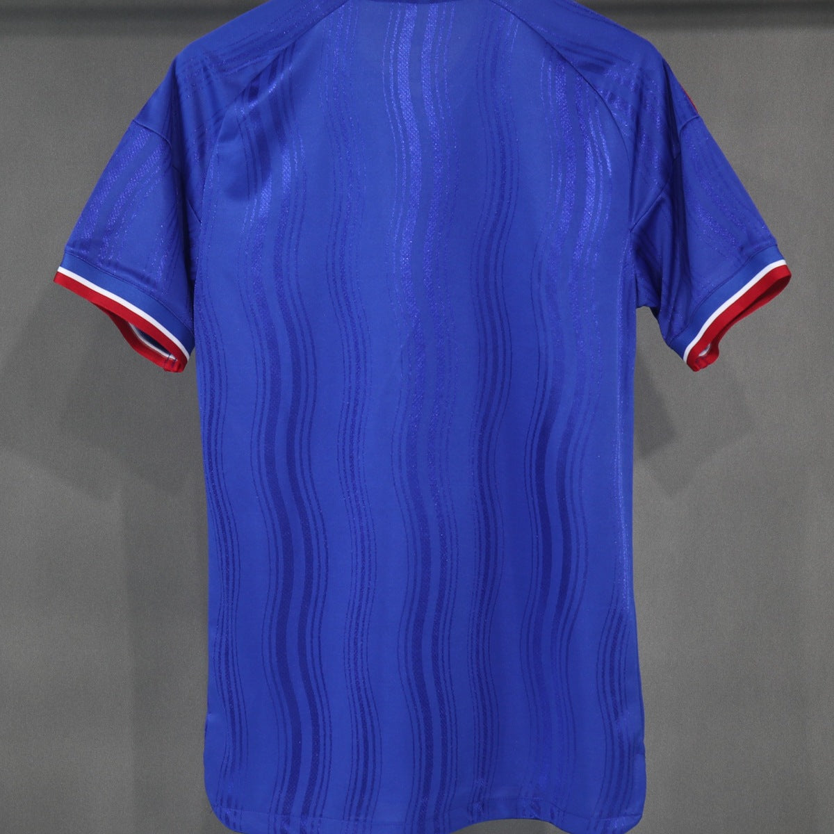 Jersey Manchester United 2026-27 Visitante azul, foto 2 de 7