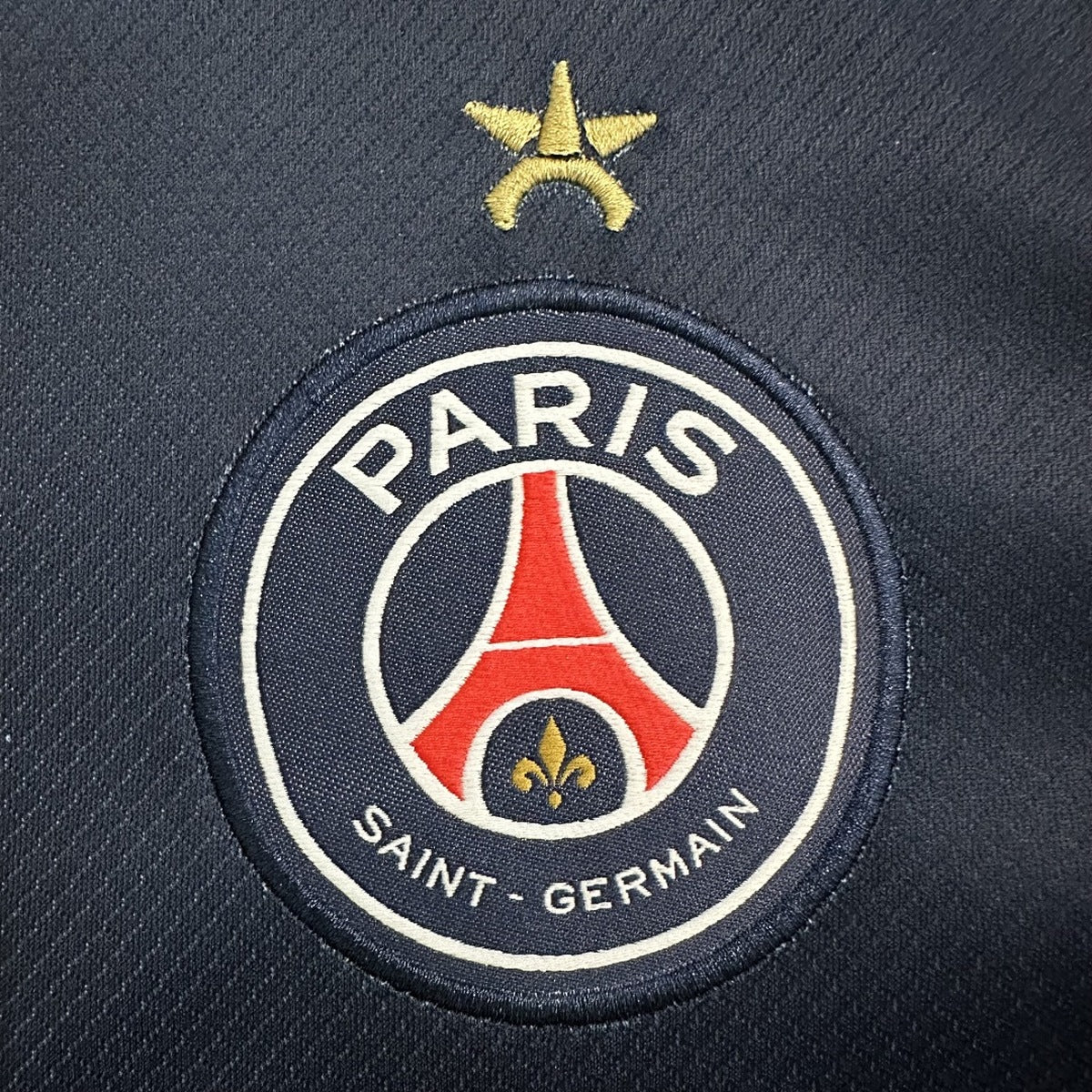 Jersey Paris Saint-Germain 2024-25 Local Champions azul marino, foto 4 de 8