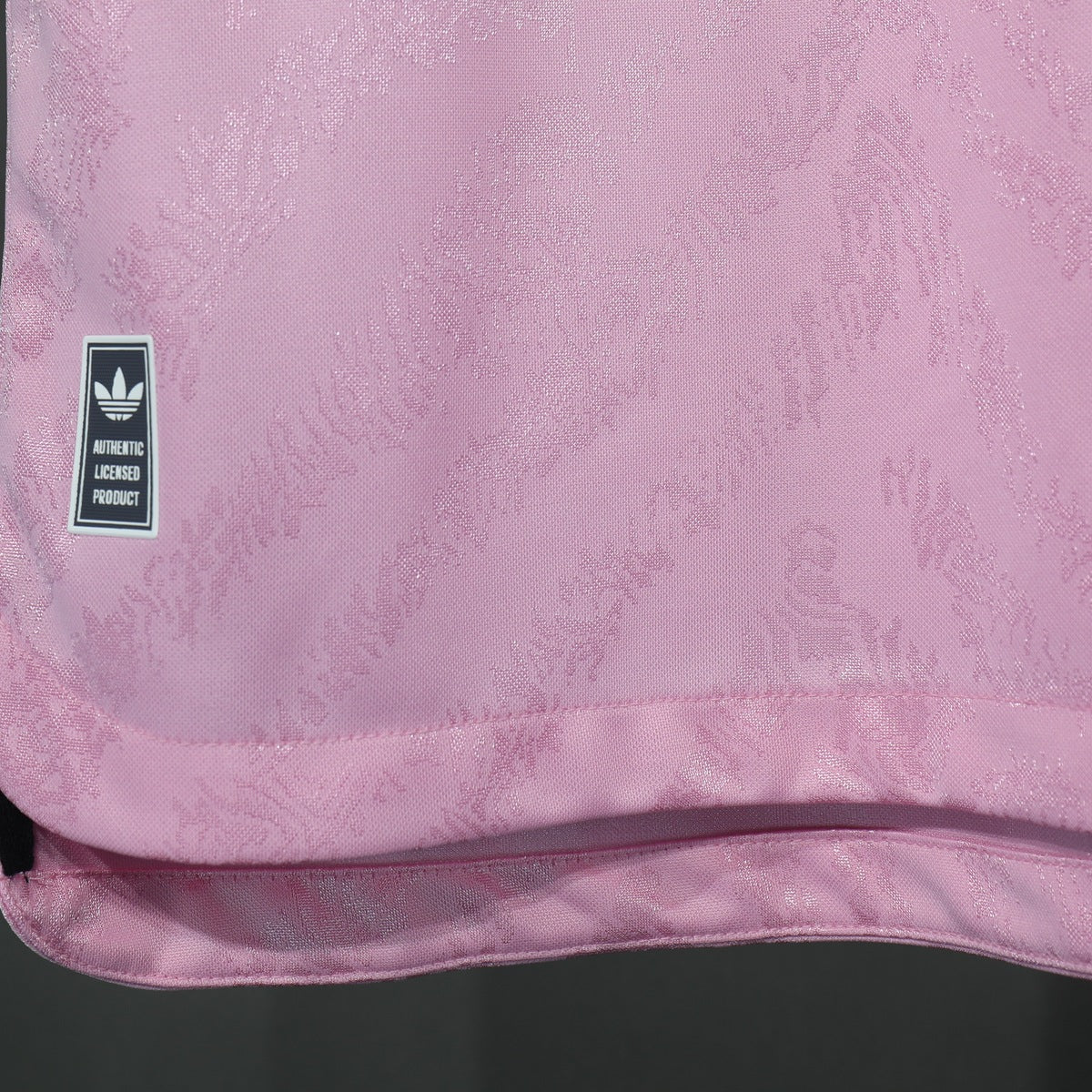 Jersey Juventus 2026-27 Visitante rosa, foto 4 de 7