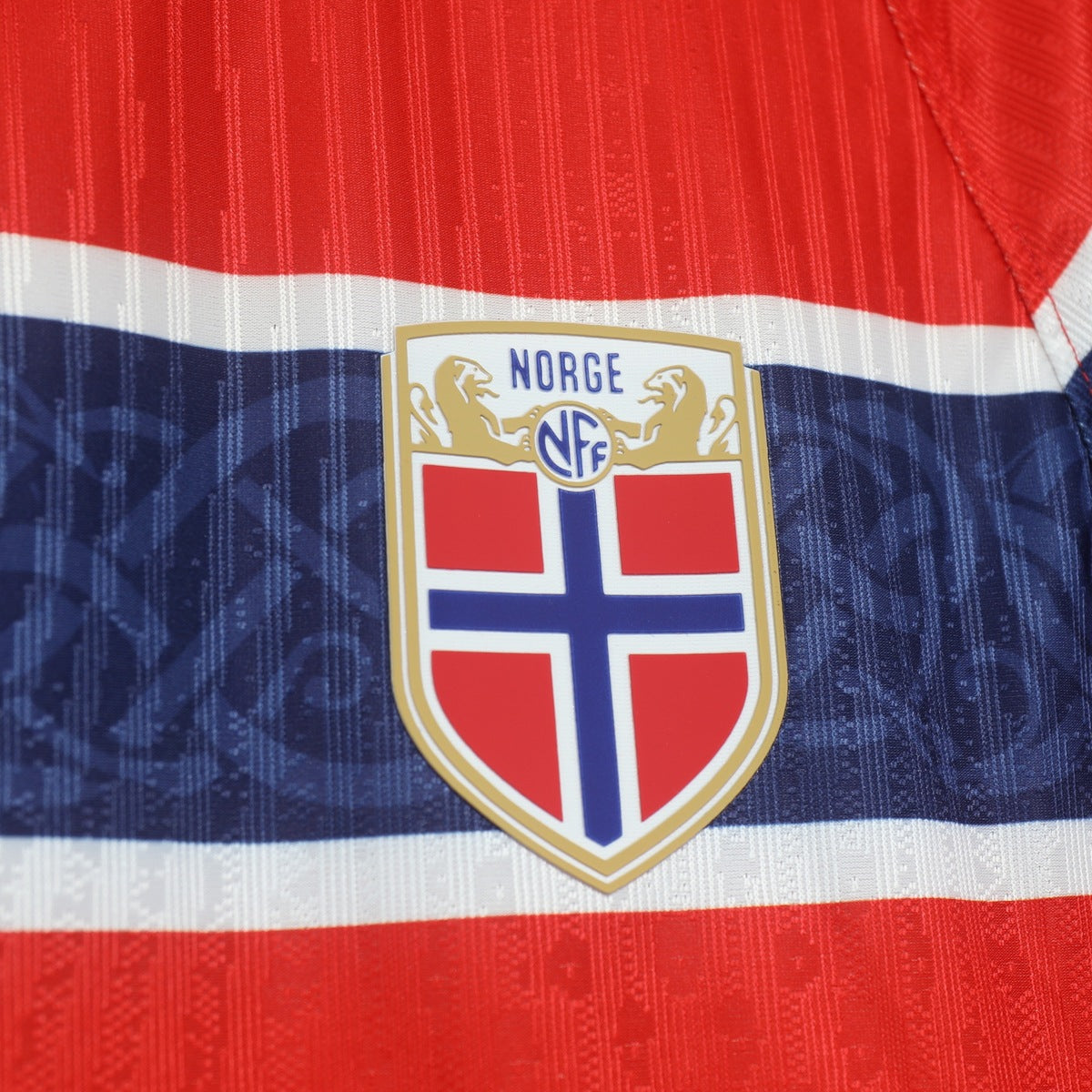 Jersey Noruega 2026 Local rojo, foto 3 de 4
