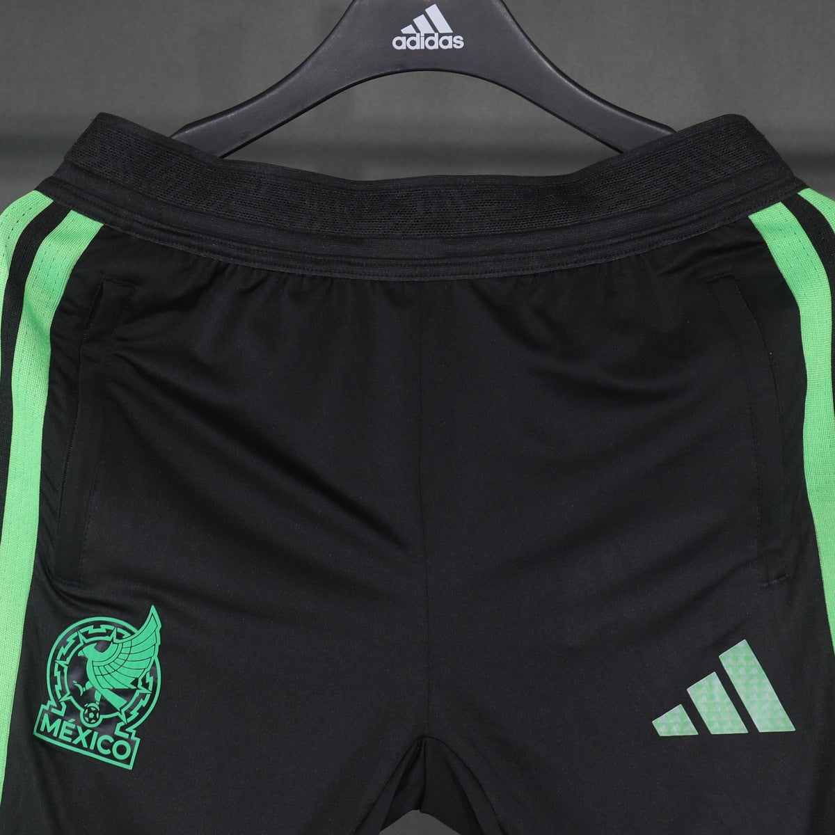 Pants de Entrenamiento México adidas 2026 Negro, foto 5 de 5