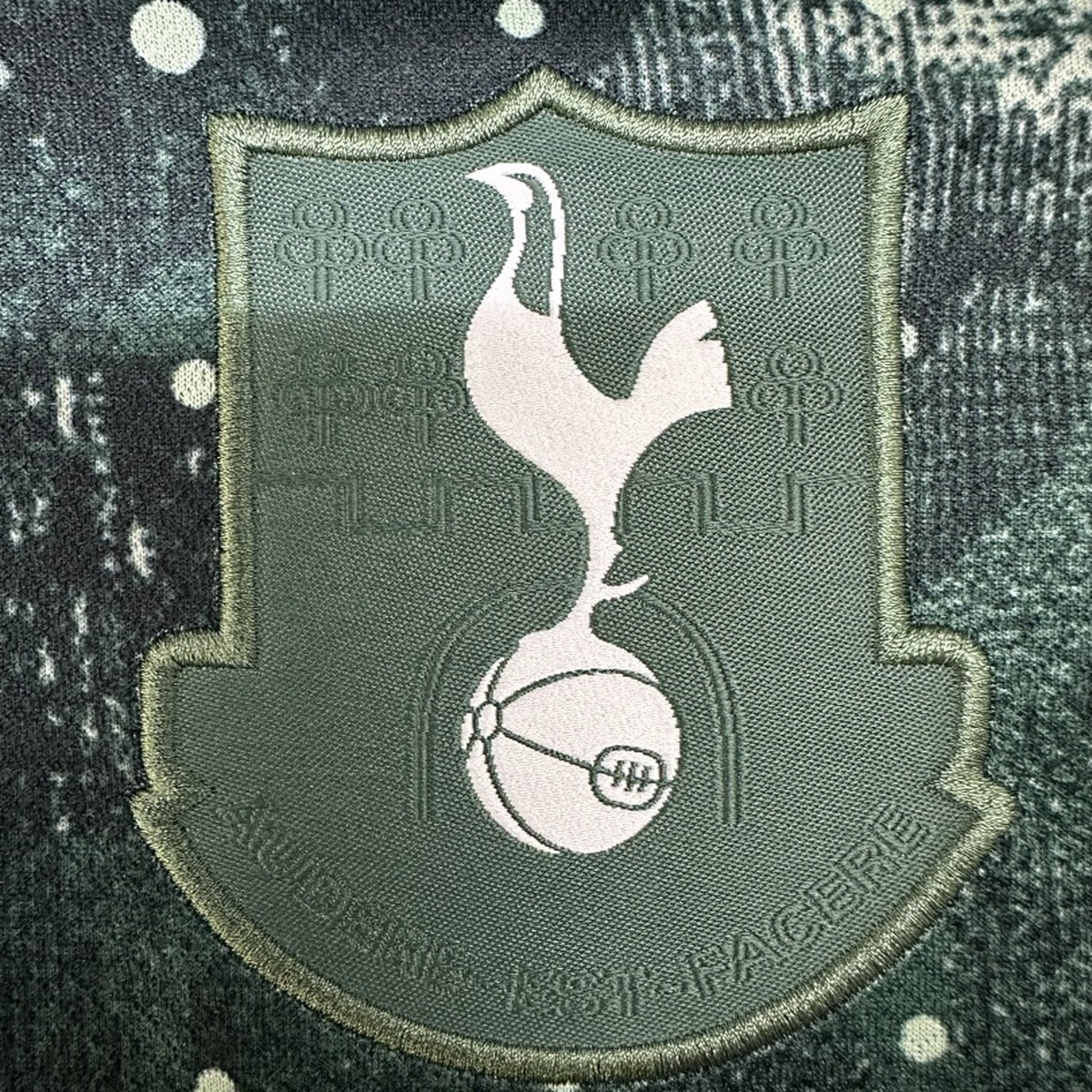 Jersey Tottenham 2024-25 Tercero verde, foto 4 de 6