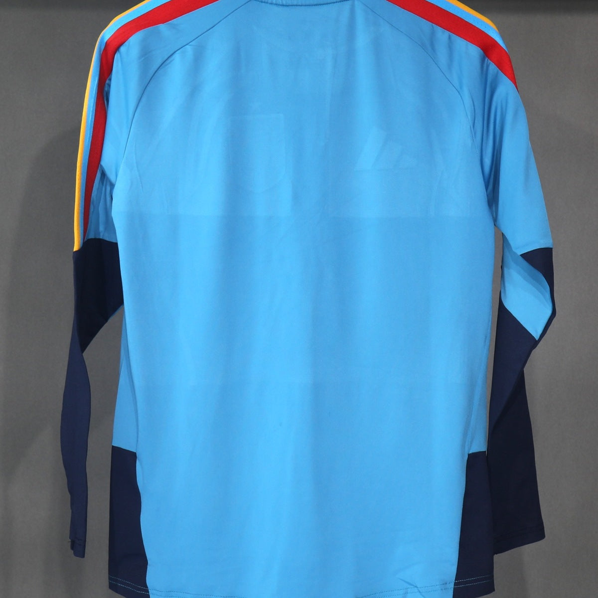 Top de Entrenamiento Medio Cierre España adidas 2026 Azul, foto 2 de 5