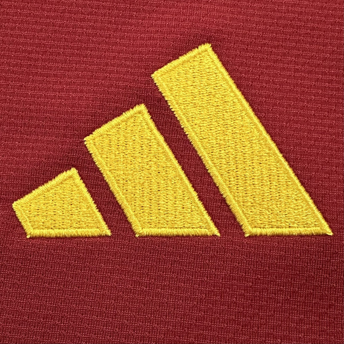 Jersey AS Roma 2026-27 Local rojo, foto 5 de 8