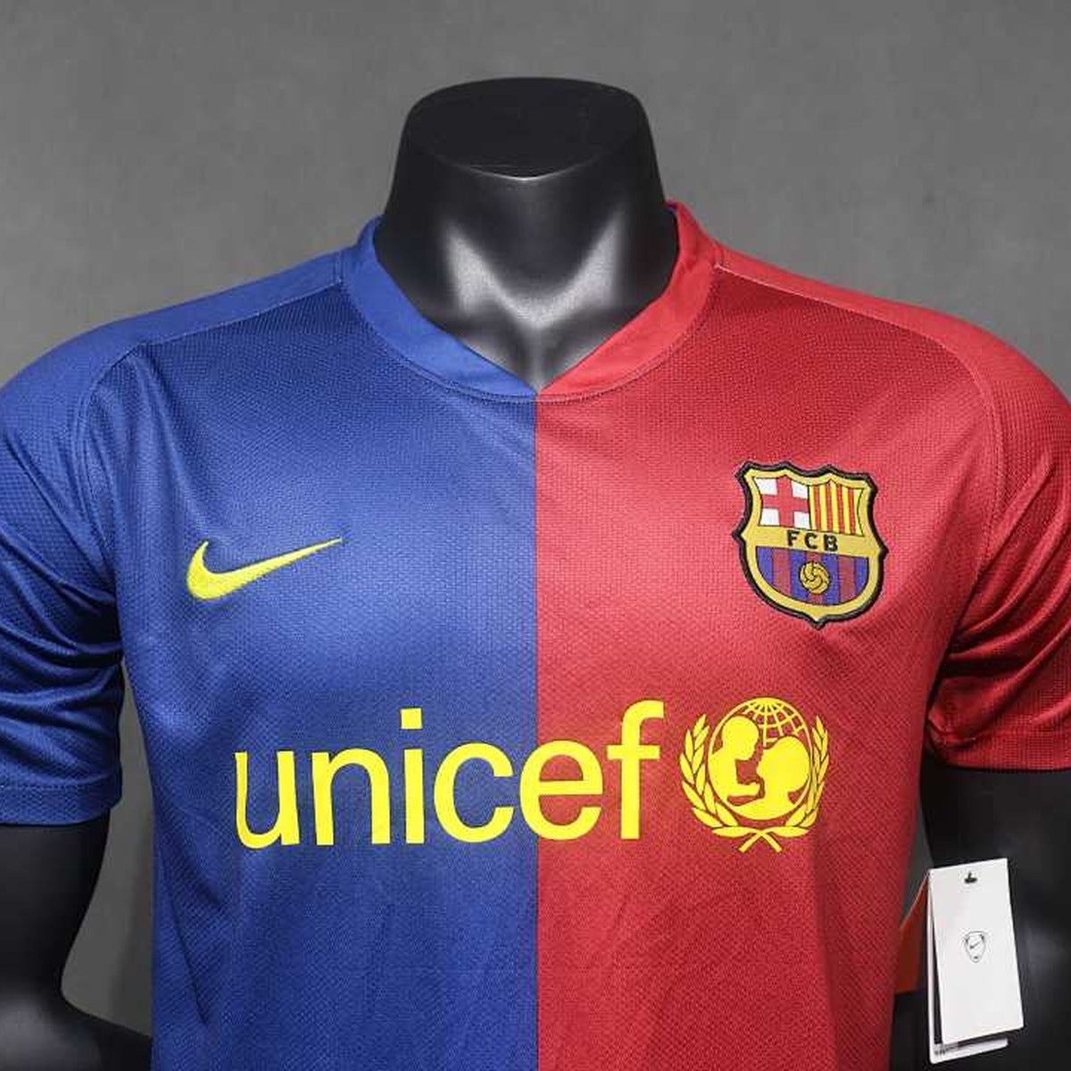 Jersey FC Barcelona 2008-09 Local rojo, foto 3 de 8