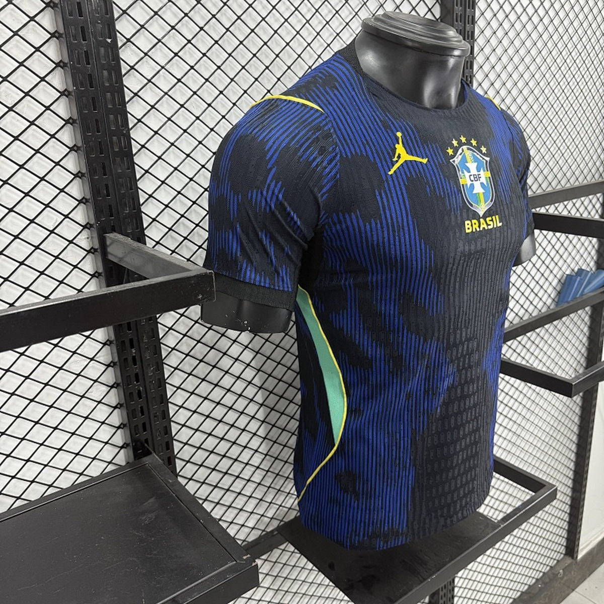 Jersey Brasil 2026 Visitante azul, foto 7 de 9