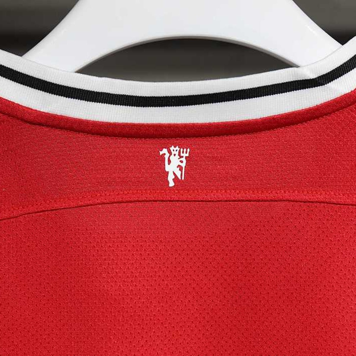 Jersey Manchester United 2011-12 Local rojo, foto 3 de 7