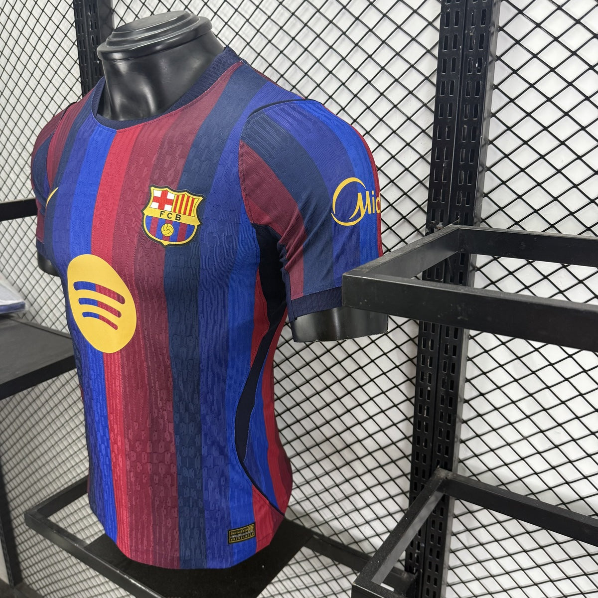 Jersey FC Barcelona 2026-27 Local rojo, foto 8 de 10