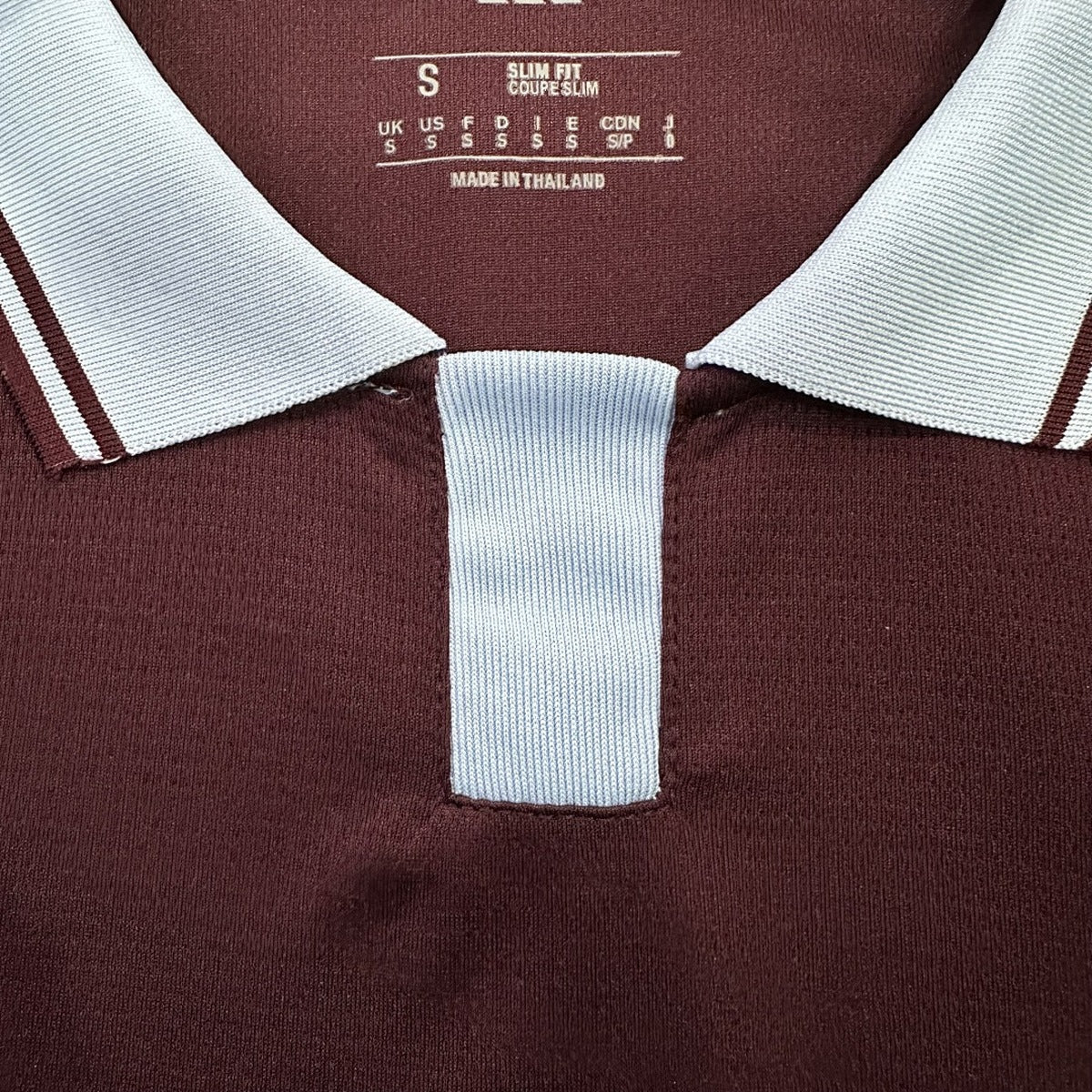 Jersey Aston Villa 2026-27 Local, foto 7 de 8
