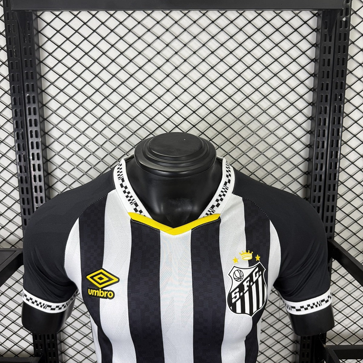 Jersey Santos do Brasil FC 2025-26 Visitante negro, foto 8 de 9