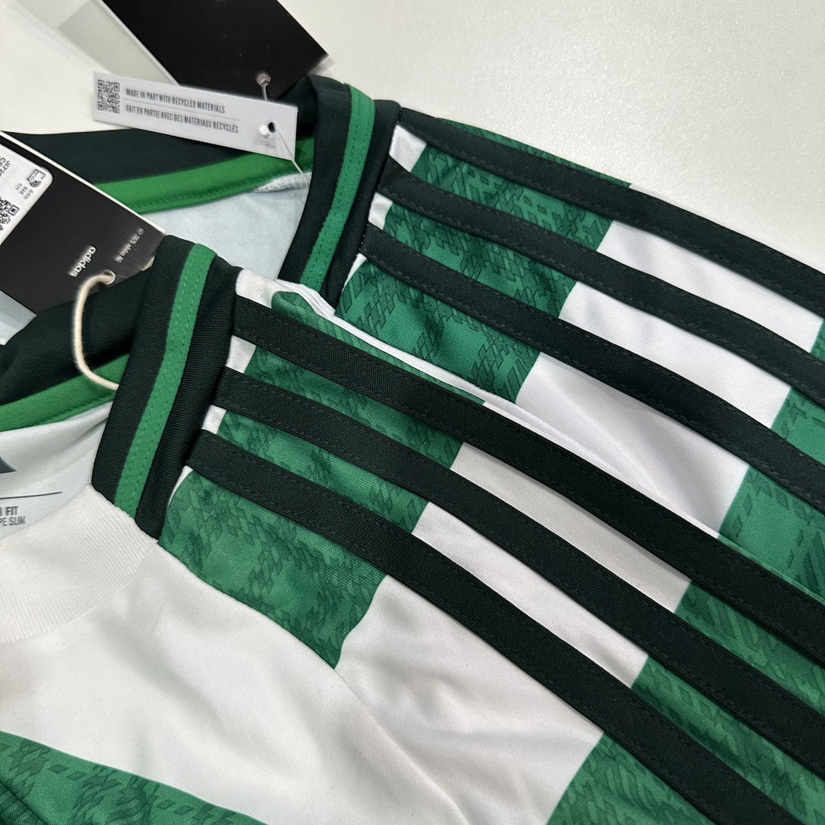 Jersey Celtic 2025-26 Local blanco, foto 7 de 7