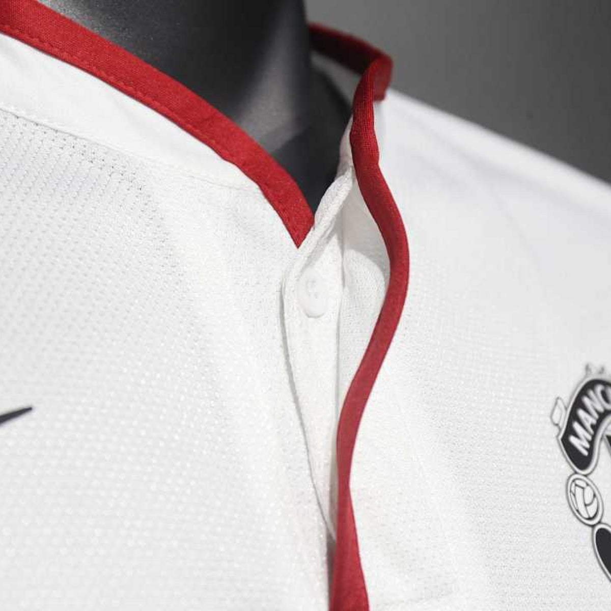 Jersey Manchester United 2012-13 Visitante blanco, foto 4 de 8