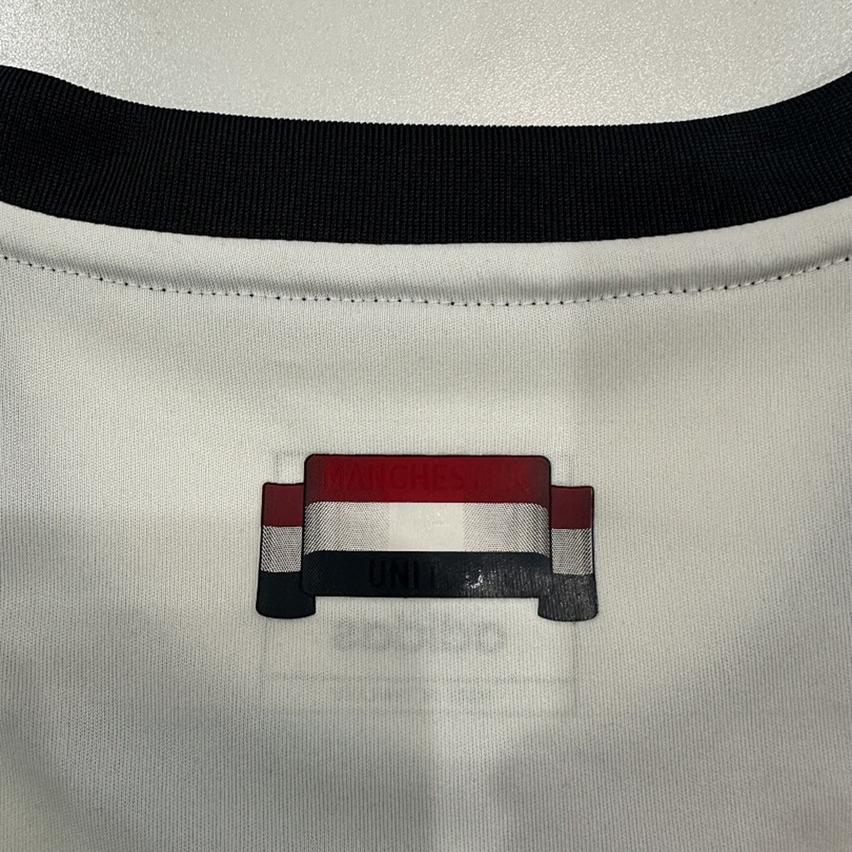 Jersey Manchester United 2024-25 Tercero blanco, foto 7 de 7