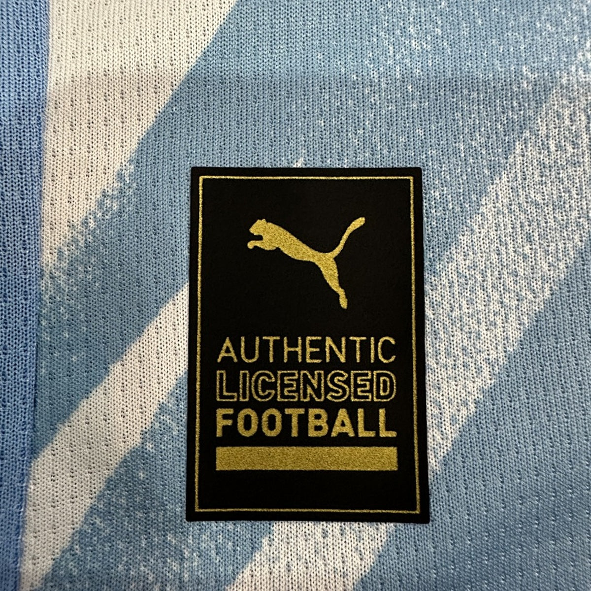 Jersey Manchester City 2025-26 Local azul, foto 7 de 8
