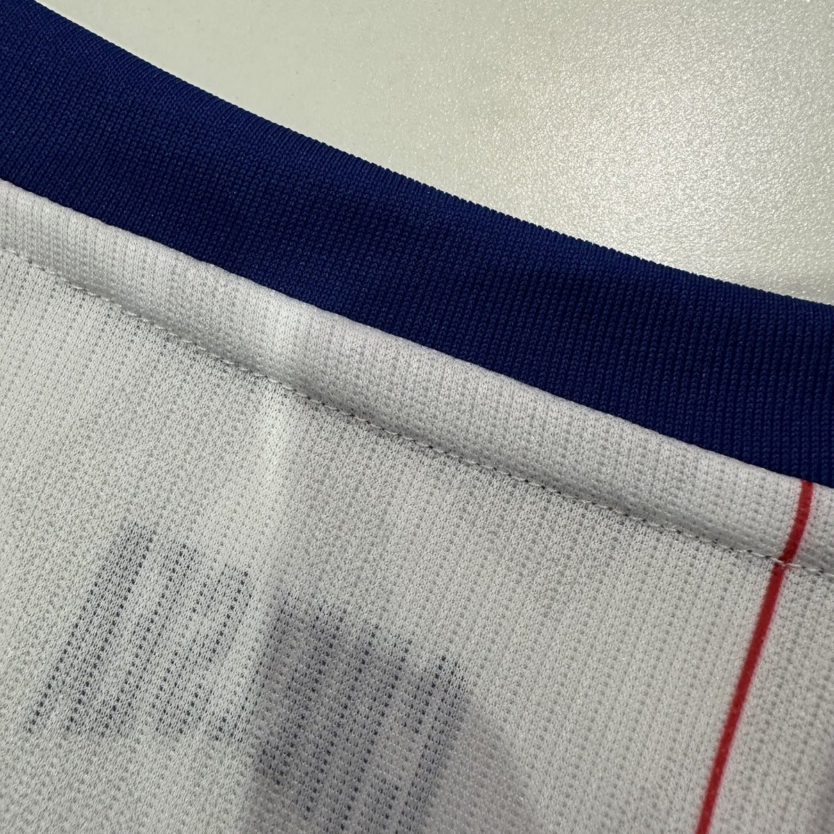 Jersey Chelsea 2026-27 Tercero blanco, foto 7 de 8