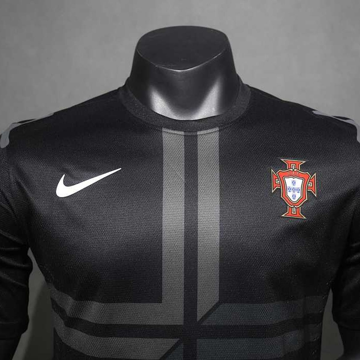 Jersey Portugal 2013 Visitante negro, foto 6 de 10
