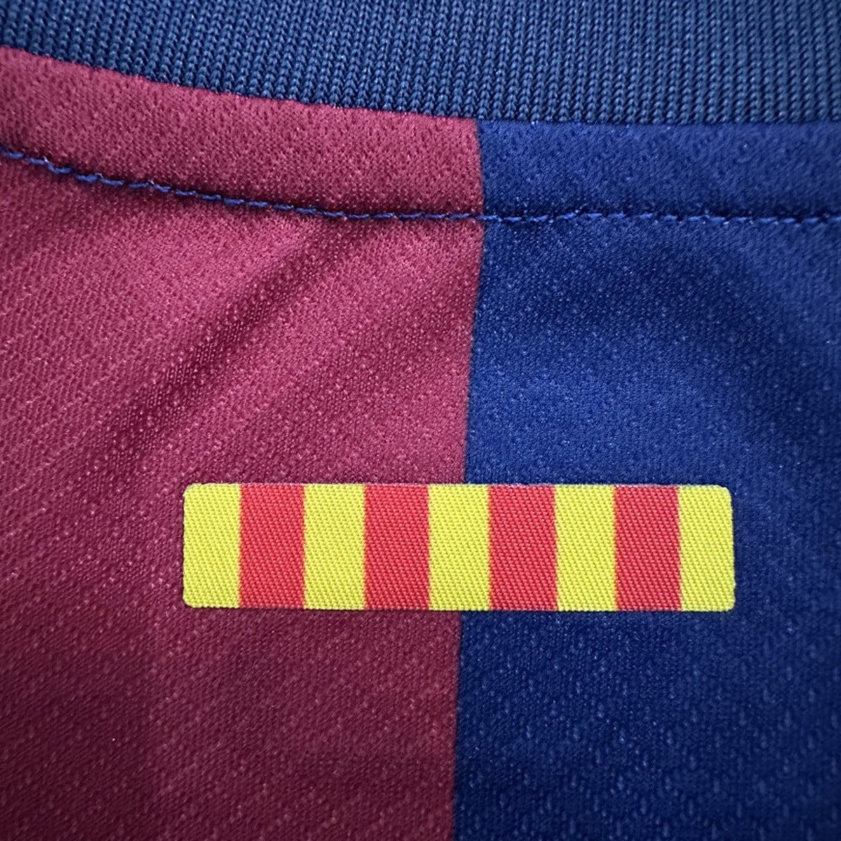Jersey FC Barcelona 2024-25 Local rojo, foto 8 de 8