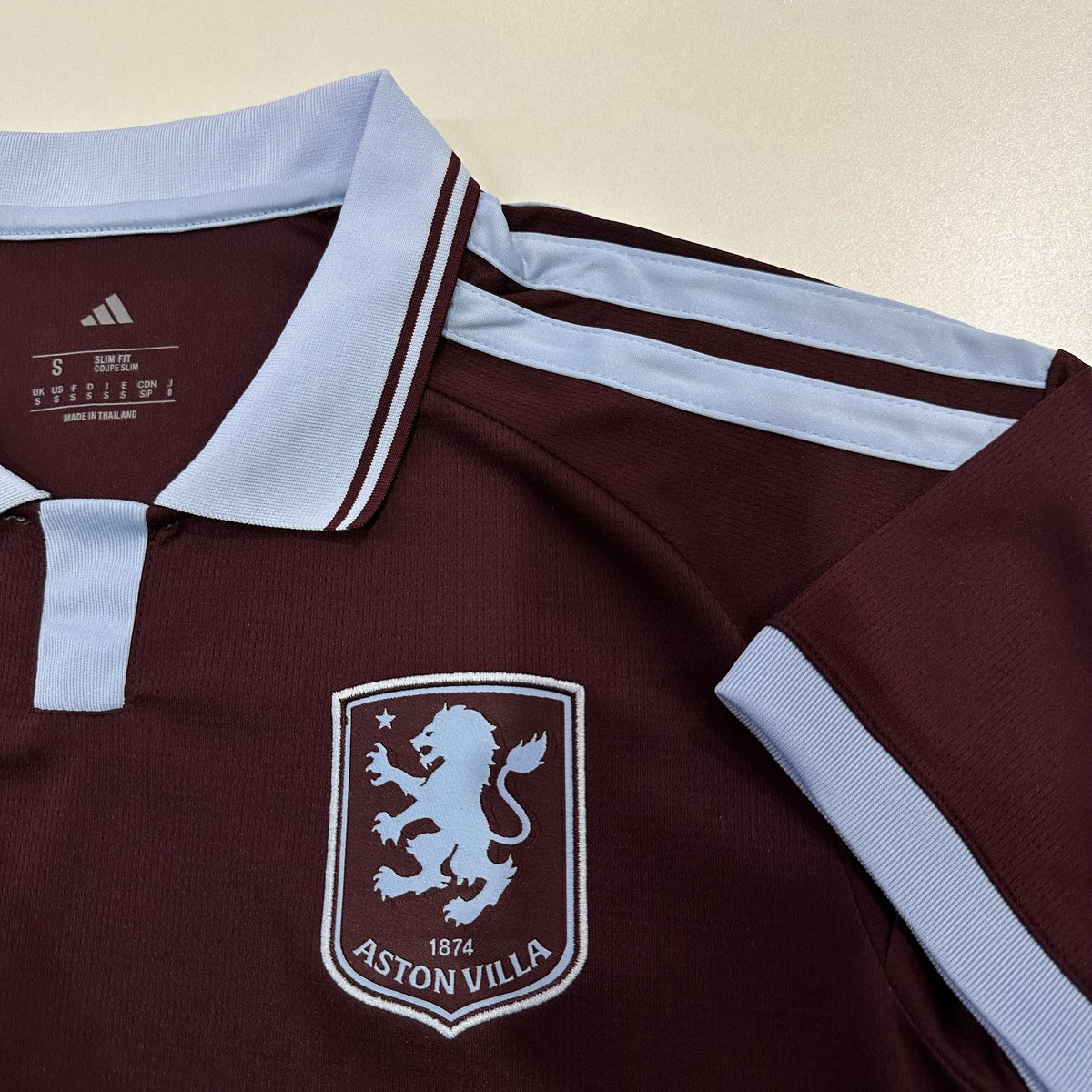 Jersey Aston Villa 2026-27 Local, foto 8 de 8