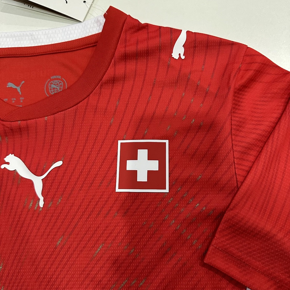 Jersey Suiza 2026 Local rojo, foto 9 de 9