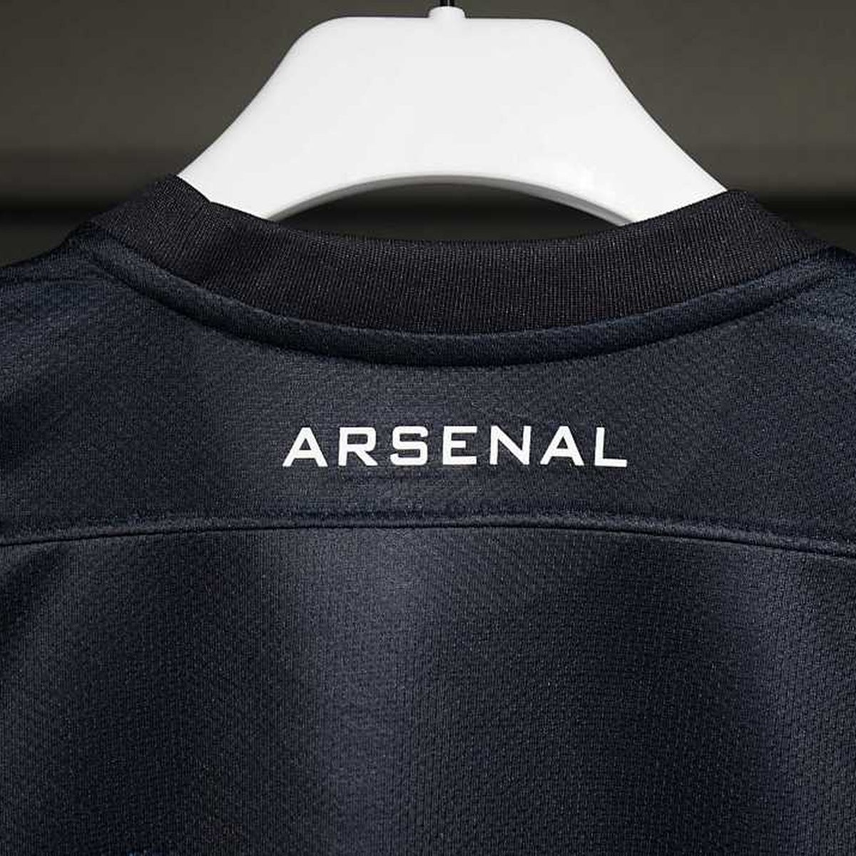 Jersey Arsenal 2011-12 Visitante azul, foto 5 de 7