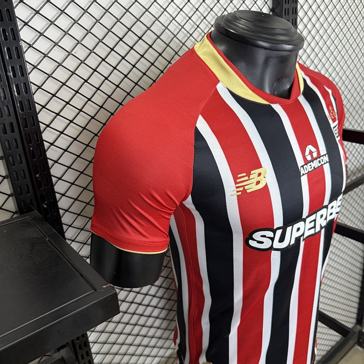Jersey São Paulo 2025-26 Visitante rojo, foto 10 de 13