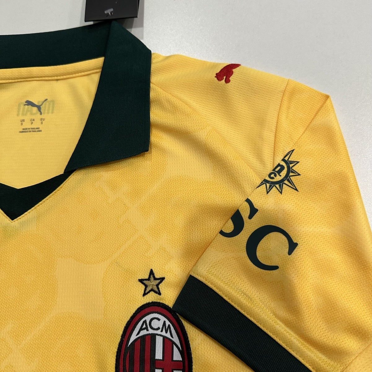 Jersey AC Milan 2025-26 Tercero amarillo, foto 9 de 9