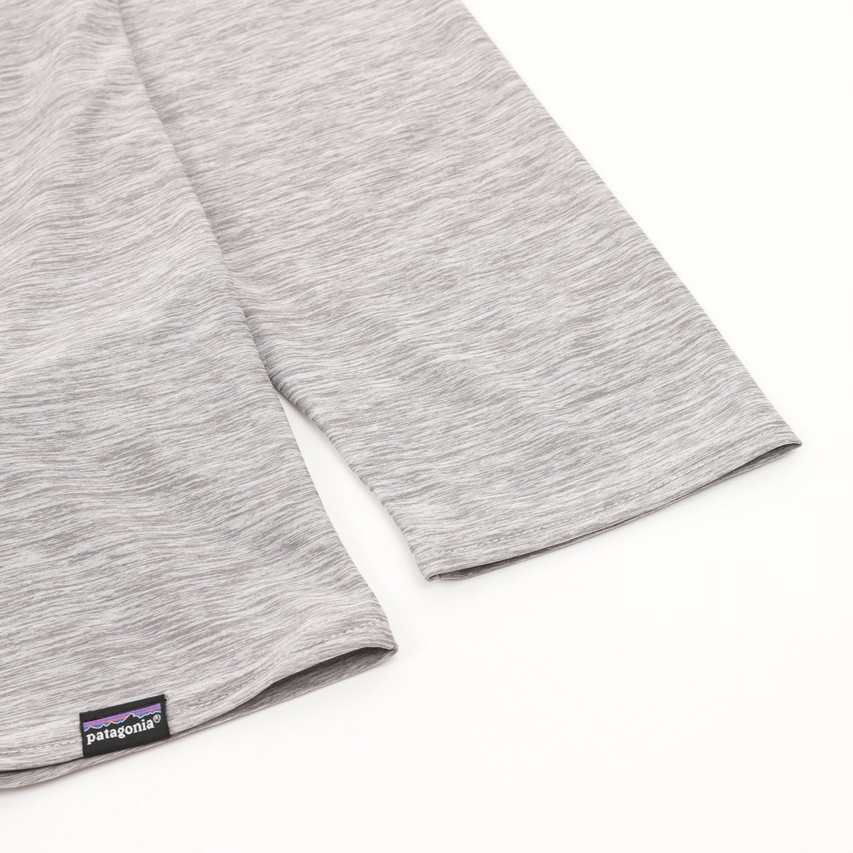 Playera Manga Larga Patagonia Capilene Cool Daily Montañas Gris, foto 4 de 9