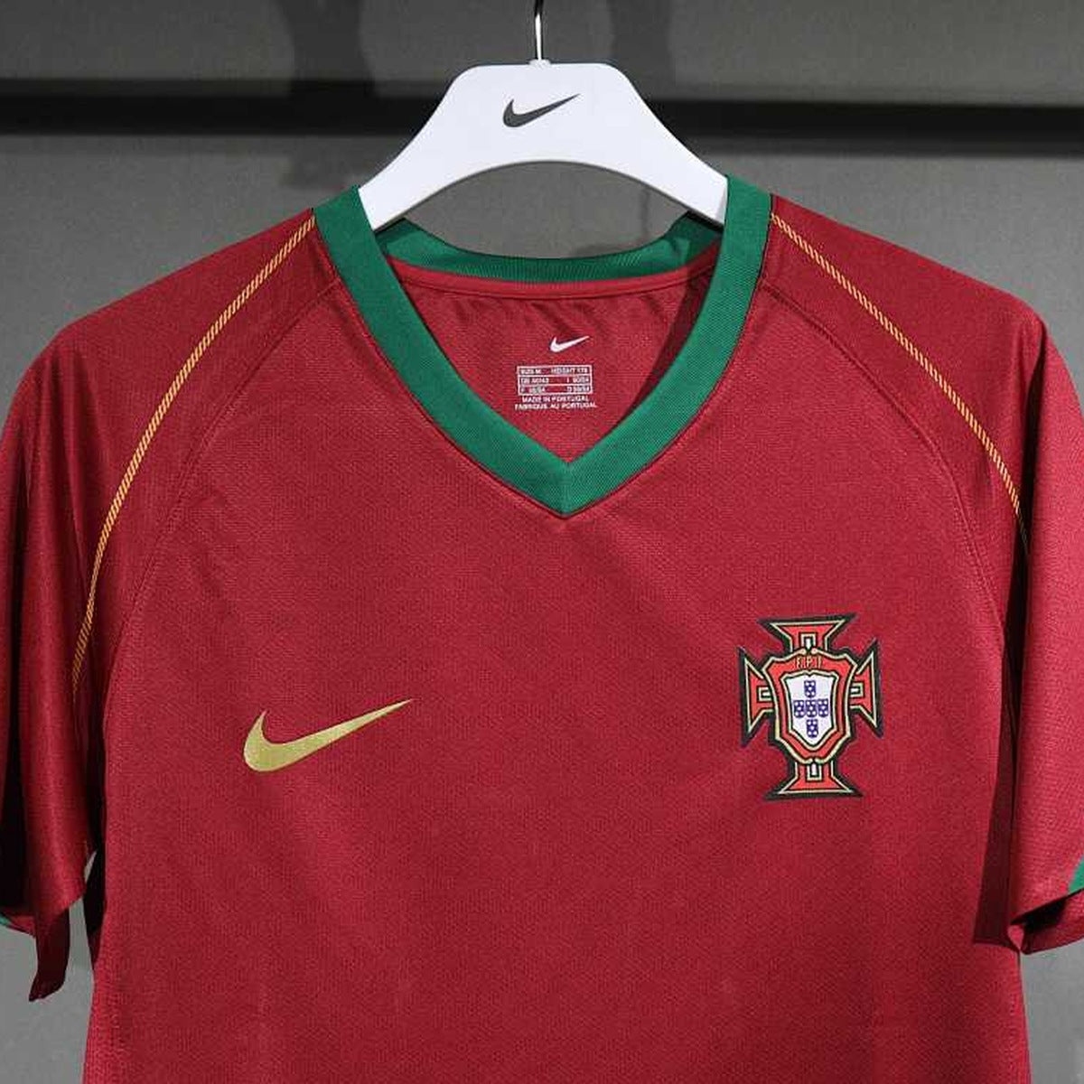 Jersey Portugal 2006 Local rojo, foto 8 de 8