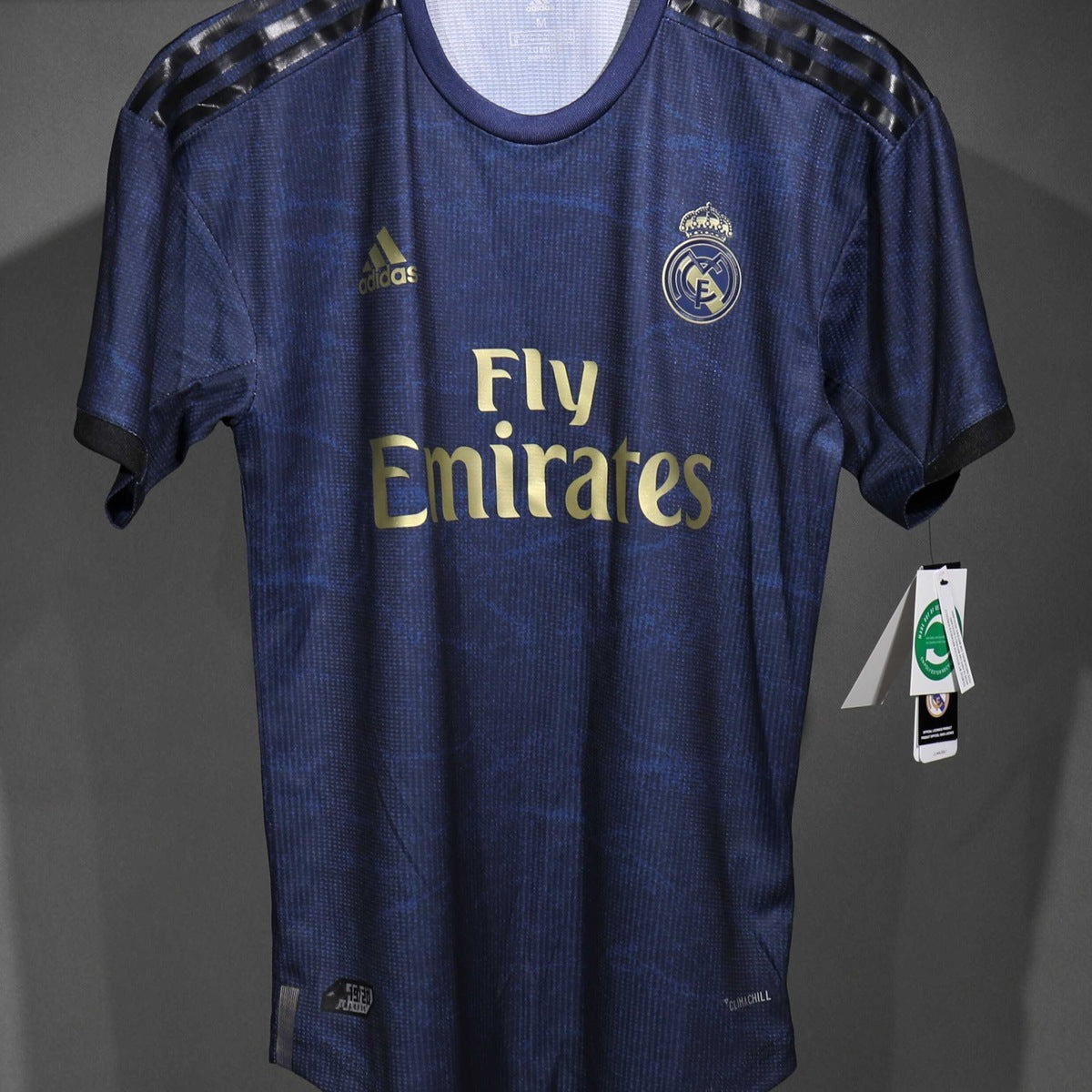 Jersey Real Madrid 2019-20 Visitante azul marino, foto 9 de 9