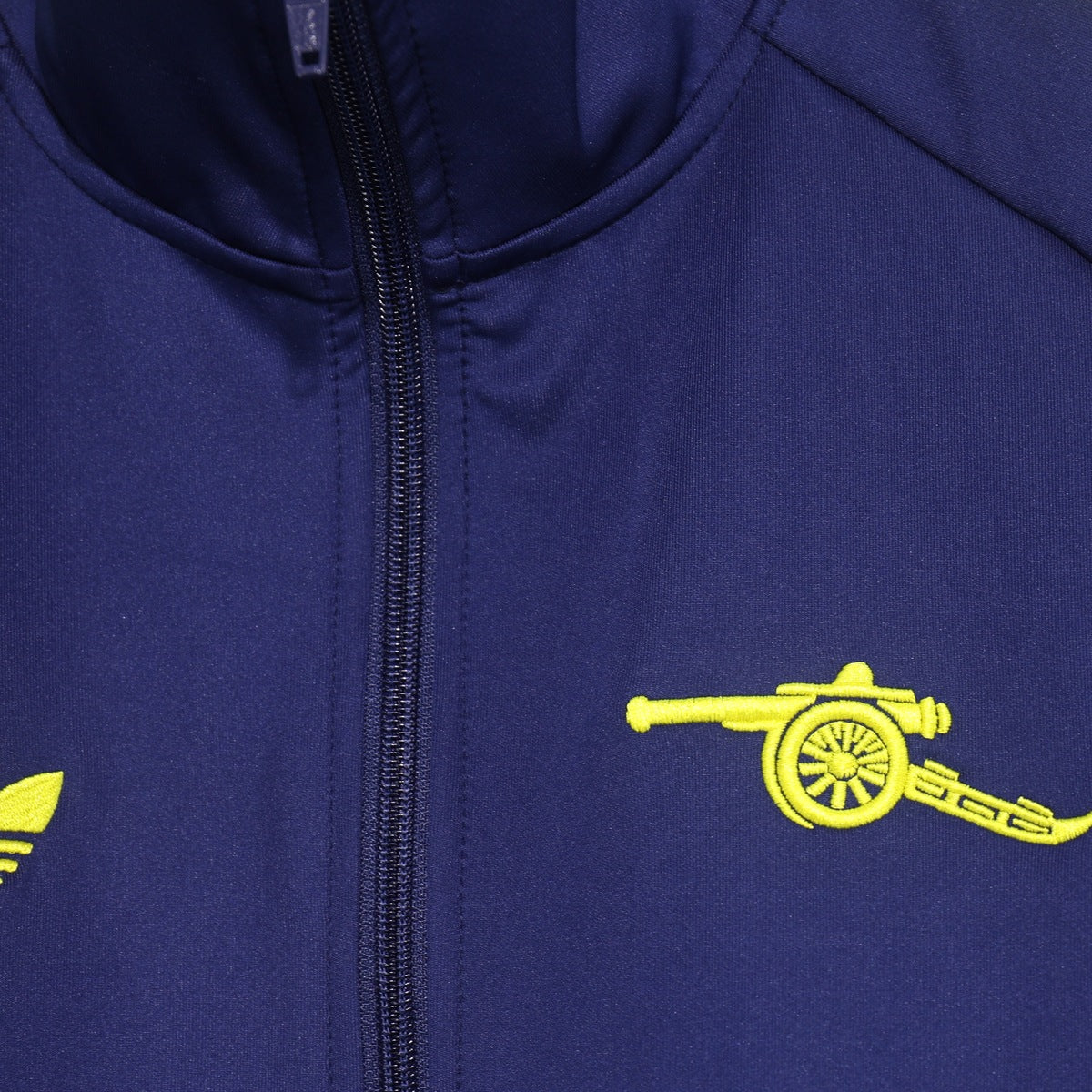Conjunto Arsenal adidas Lifestyler 2025-26 Azul Marino, foto 8 de 9