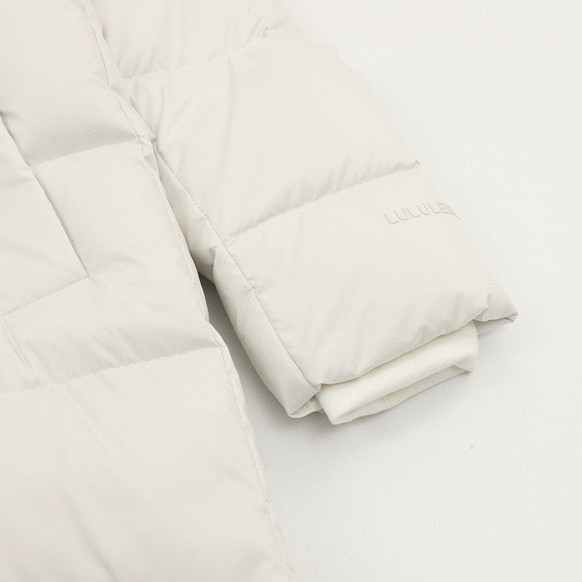 Chamarra de Plumas lululemon Wunder Puff Larga Blanca blanco, foto 7 de 9