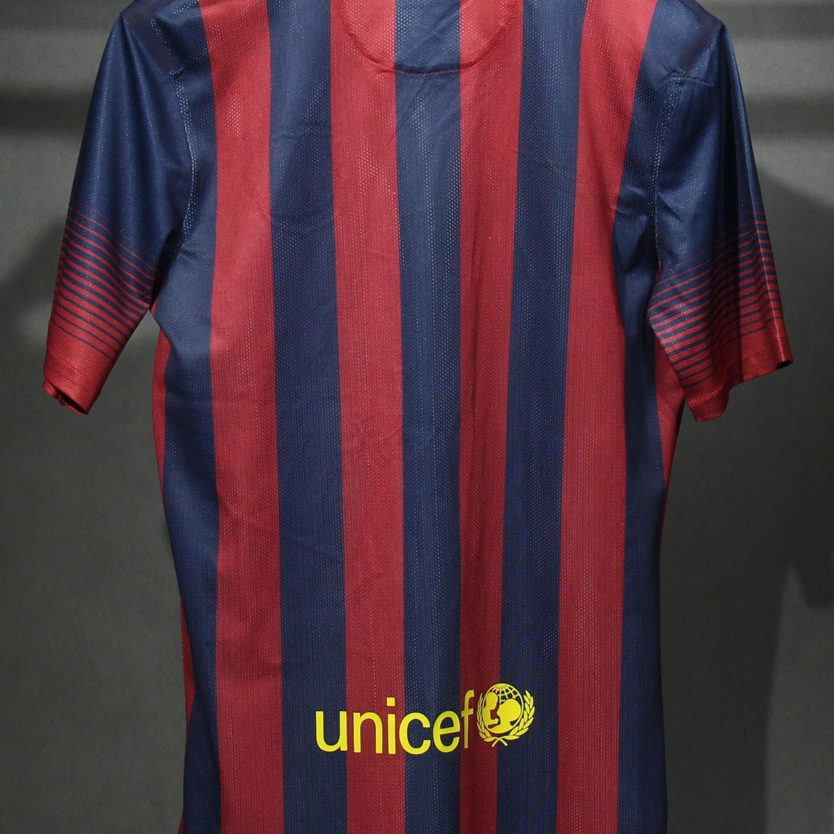 Jersey FC Barcelona 2013-14 Local rojo, foto 5 de 7