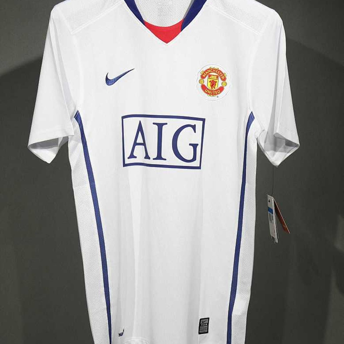 Jersey Manchester United 2008-09 Visitante blanco, foto 9 de 9