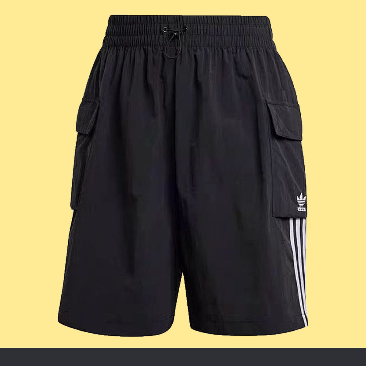 Short adidas Cargo Tres Franjas verde, foto 1 de 3