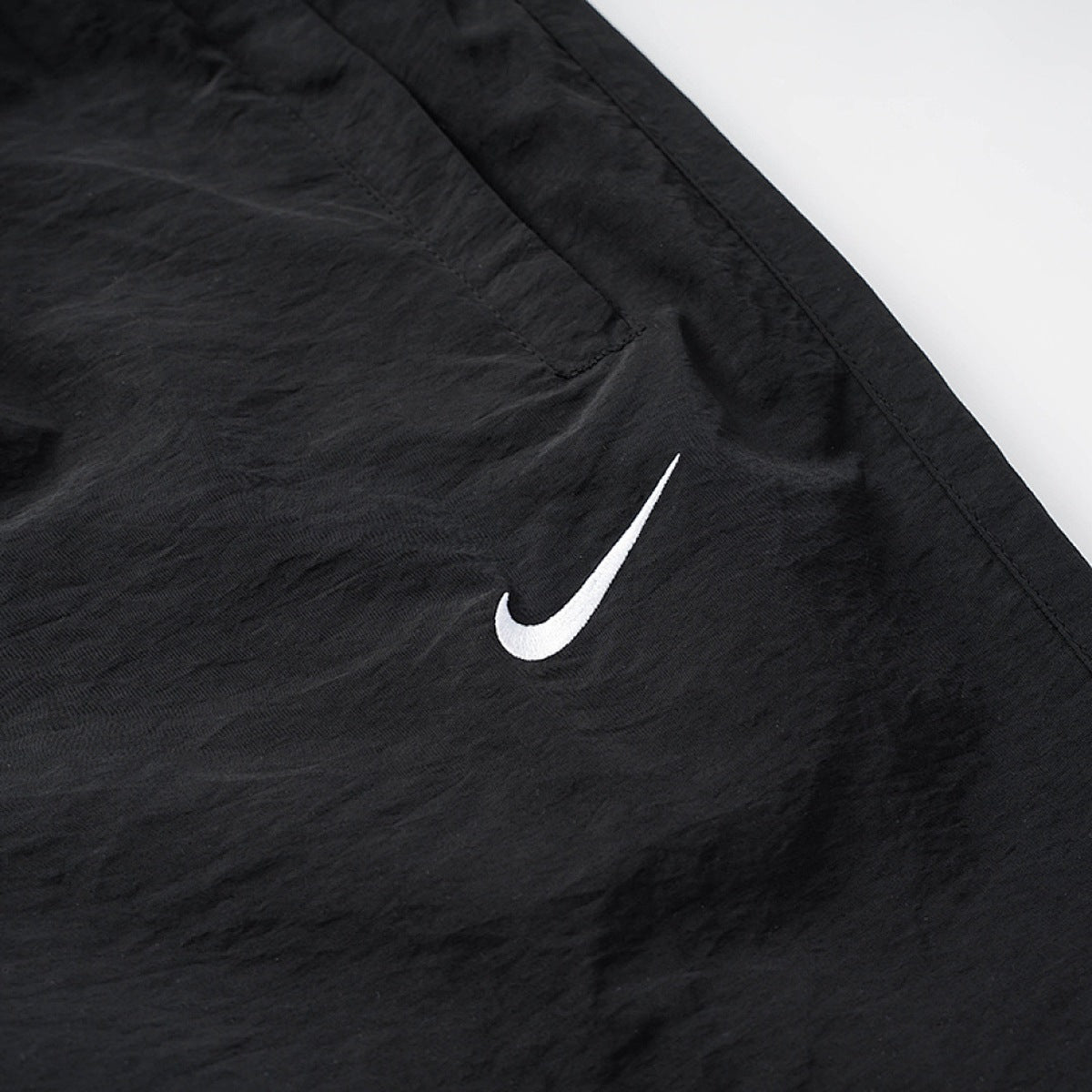 Conjunto Nike Cortavientos Swoosh, foto 16 de 27